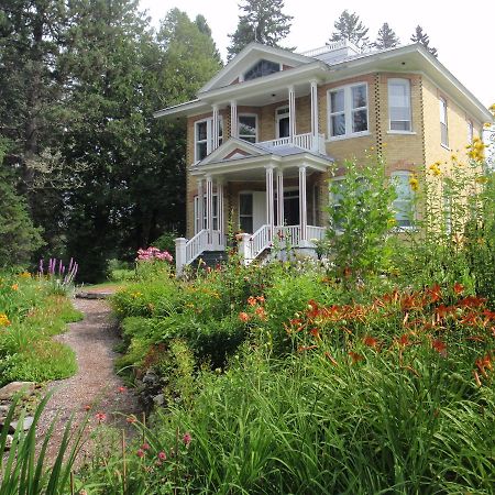 Auberge Taylor Manor سان جورجس المظهر الخارجي الصورة