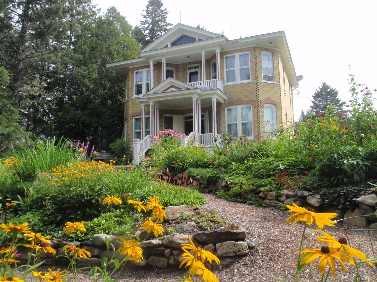 Auberge Taylor Manor سان جورجس المظهر الخارجي الصورة