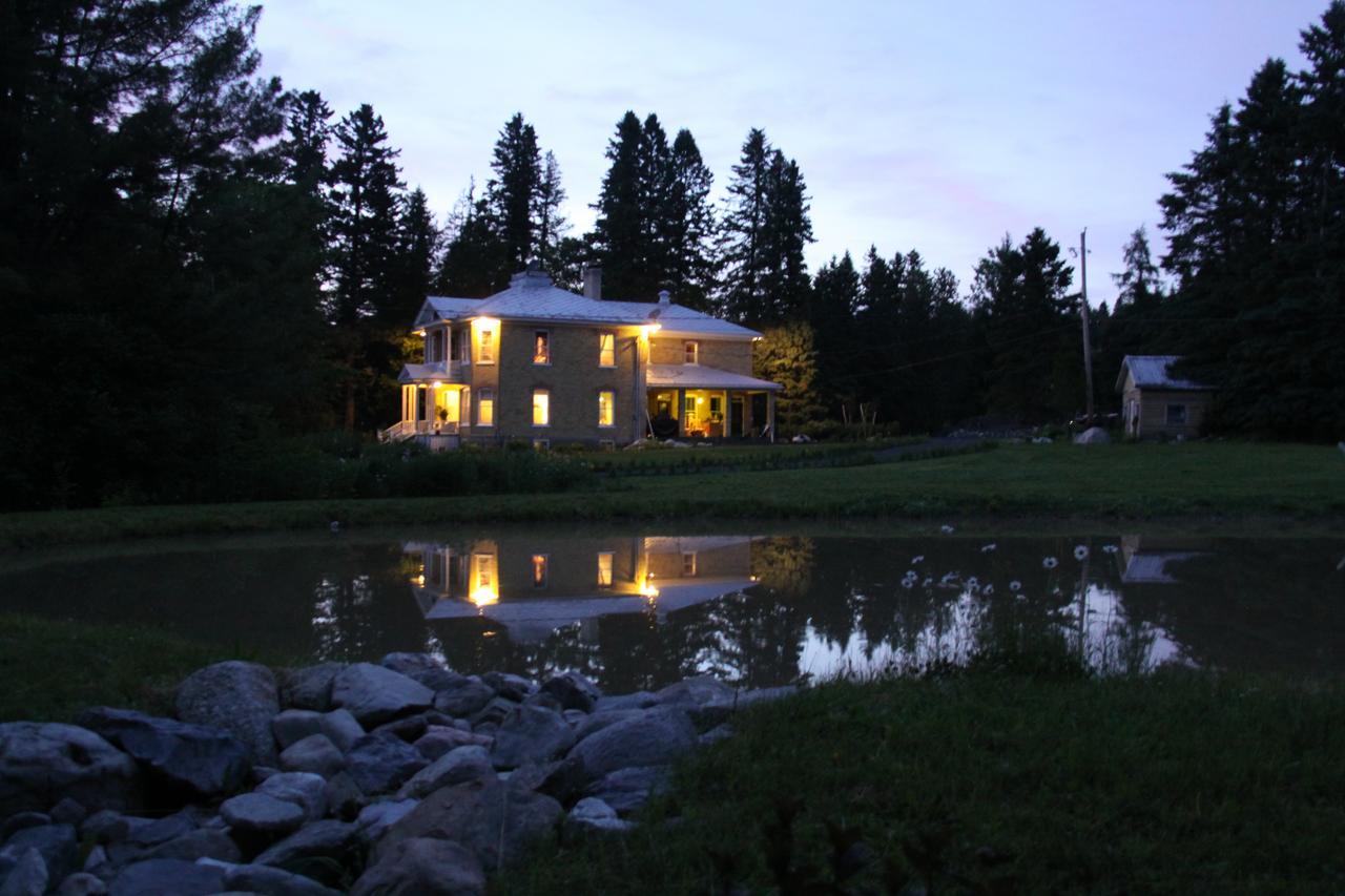 Auberge Taylor Manor سان جورجس المظهر الخارجي الصورة